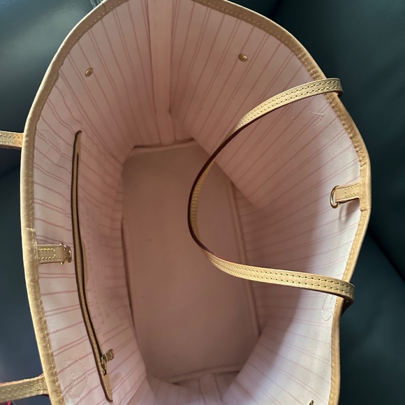 Louis Vuitton Neverfull MM - Picture 2 of 7